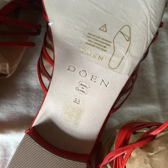 NWT Dôen Casimira Leather Sandal Red Nappa Size 38 - Picture 5 of 11